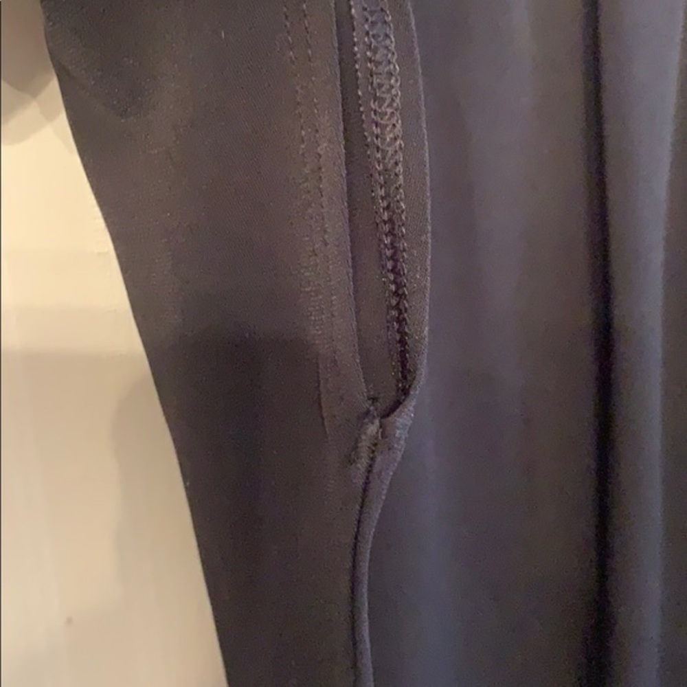 Banana‎ republic factory black top size S - Picture 8 of 8